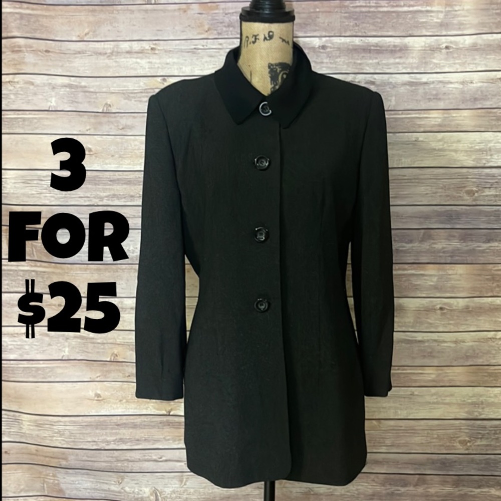 Tahari Black Button Down Jacket 12